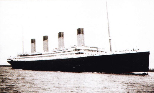 Vasul Titanic la prima calatorie