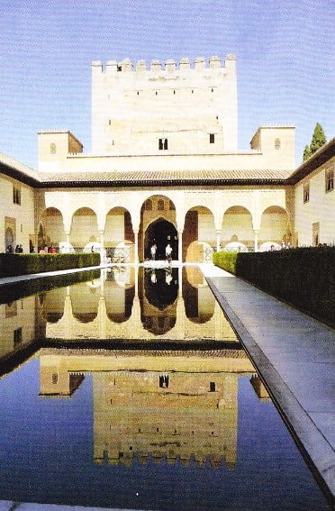 Alhambra - Interior Castel
